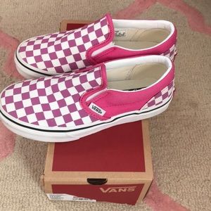 Classic slip on checker board girls vans